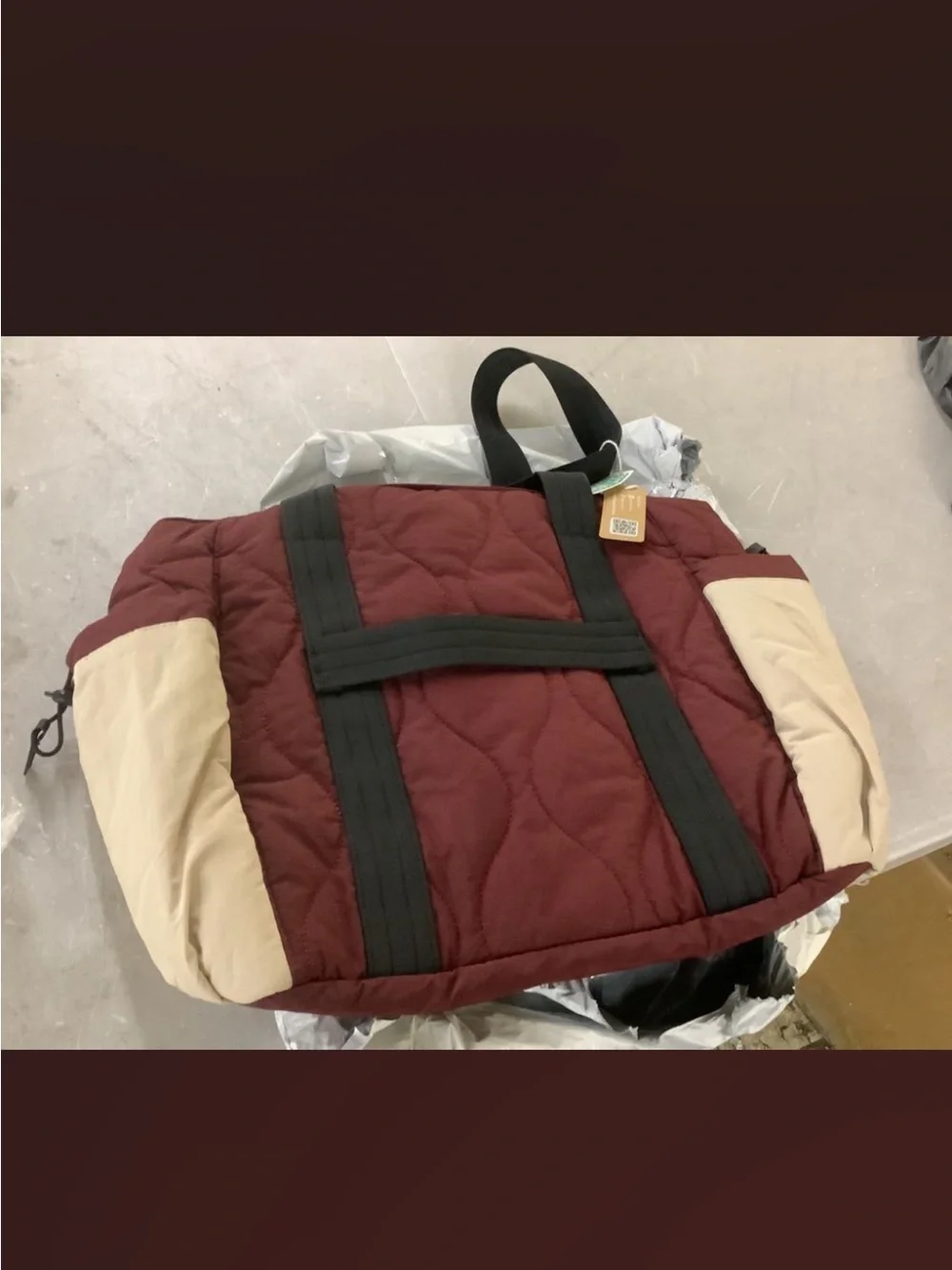 Bagsmart Paz 23L Featherlight Work Tote in Currant Red - quilted nylon NWT